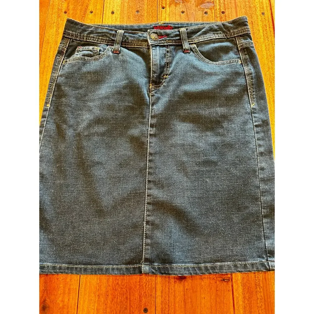 Vintage Y2K Wrangler Medium Wash Denim Skirt Womens 10M Mid Rise Pencil Jean EUC